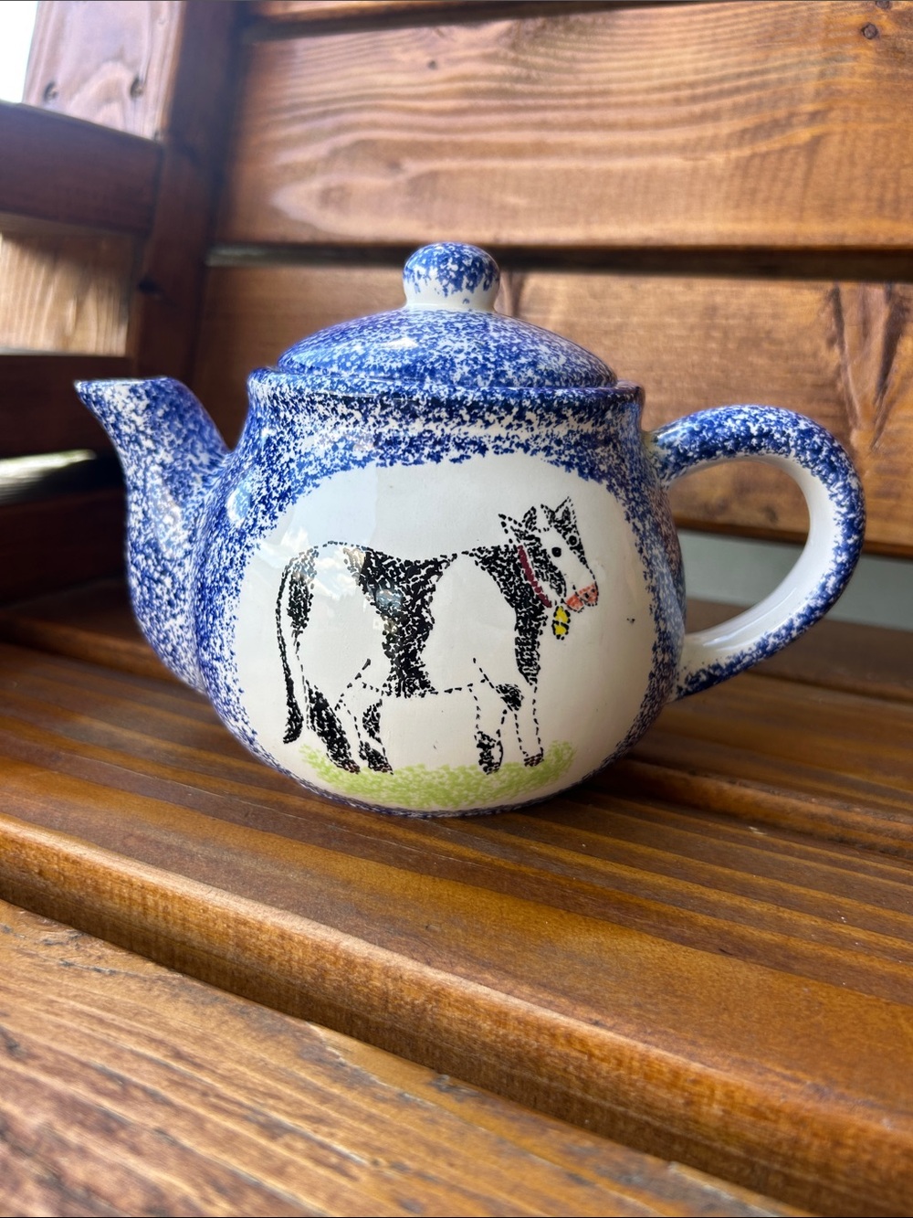 Vintage Young’s 90s spatterware folk art ceramic cow pitcher